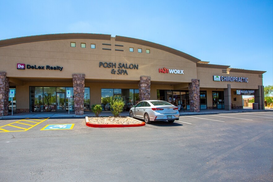 10111 E Bell Rd, Scottsdale, AZ for lease - Building Photo - Image 3 of 8