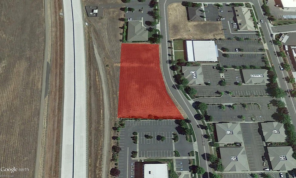 3557 Excel Dr, Medford, OR à vendre - Aérien - Image 1 de 2