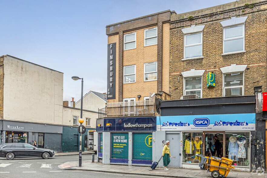 8 Blackstock Rd, Londres à louer - Photo du bâtiment - Image 2 de 2