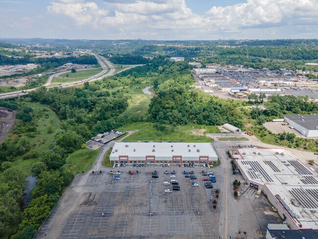 Plus de détails pour 1041 Washington Pike, Bridgeville, PA - Local d'activités à louer