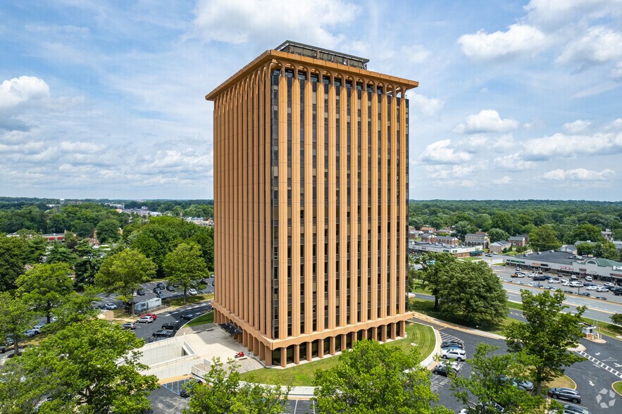2200 Concord Pike, Wilmington, DE à louer - Photo du bâtiment - Image 2 de 8