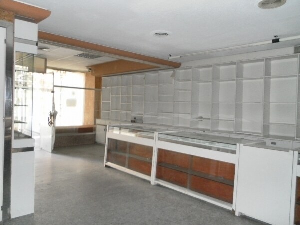 Retail in Córdoba, Córdoba for lease Interior Photo- Image 1 of 7