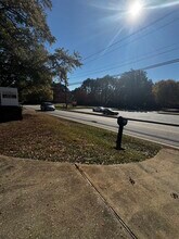 1741 Spring St, Smyrna, GA à louer Aérien- Image 1 de 13