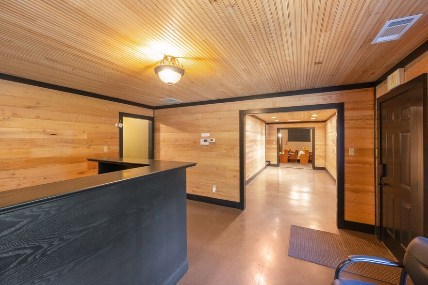 215 Baker Rd, Huntingdon, TN for sale - Building Photo - Image 3 of 35