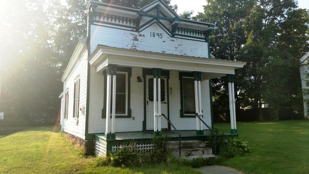 375 Main St, Franklin, NY for sale - Building Photo - Image 1 of 1