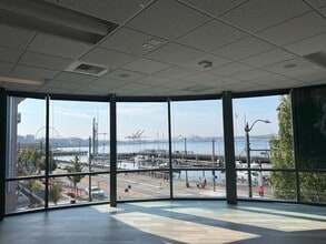 2200 Alaskan Way, Seattle, WA for lease Interior Photo- Image 2 of 12