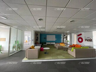 Plus de détails pour Bureau à louer