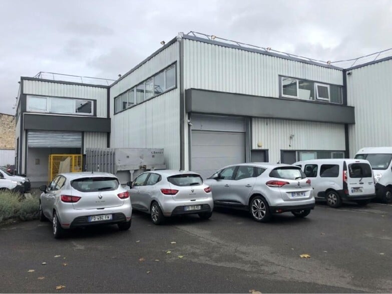 Flex in Aubervilliers for lease - Building Photo - Image 2 of 4