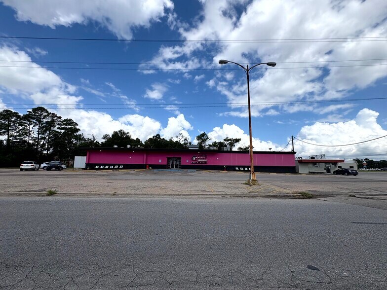 4180 Pinkston St, Beaumont, TX à vendre - Photo du bâtiment - Image 3 de 31