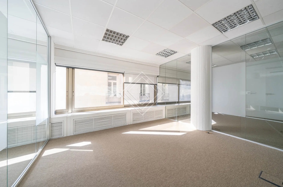 Calle Serrano, 41-45, Madrid, Madrid for lease Interior Photo- Image 1 of 12