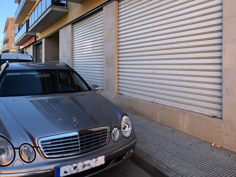 Carrer Solidaritat, 34, La Bisbal d'Empordà, Gerona for sale - Building Photo - Image 2 of 2