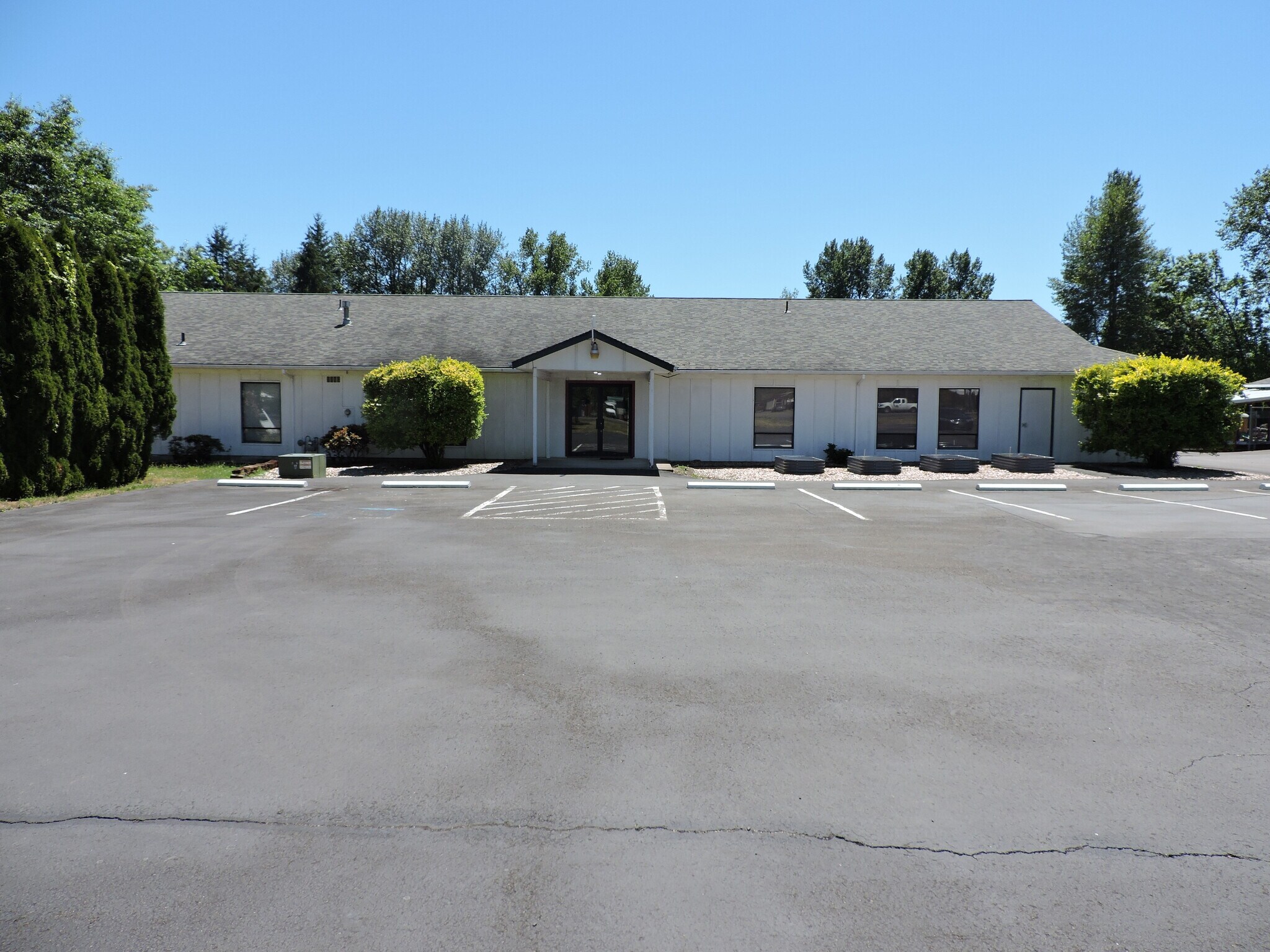 940 W Main St, Sheridan, OR à vendre Photo principale- Image 1 de 13