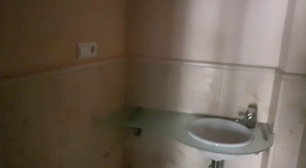 Commerce de détail dans Córdoba, Córdoba à vendre - Photo du bâtiment - Image 3 de 3