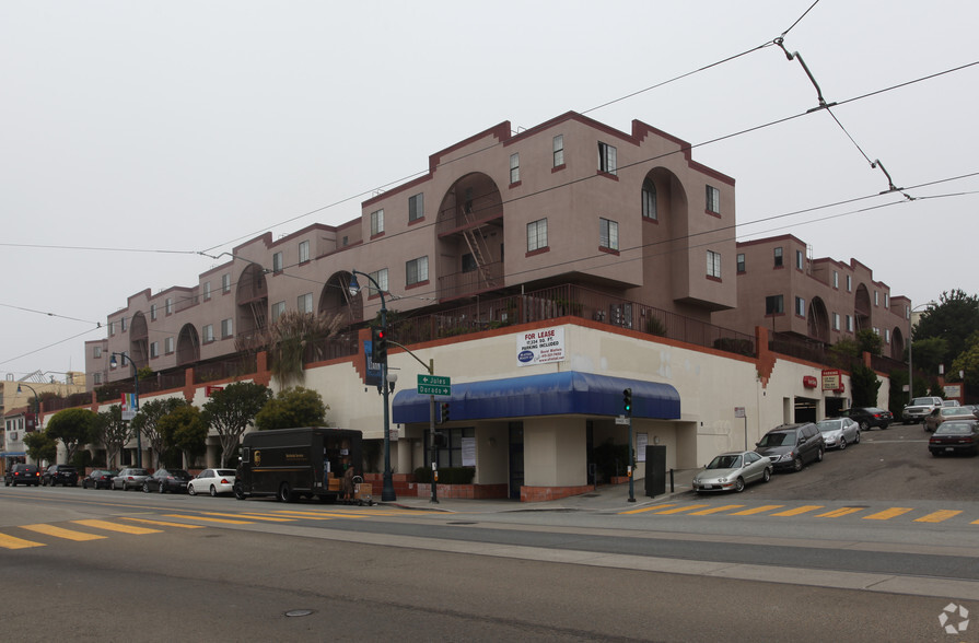 1830-1850 Ocean Ave, San Francisco, CA à vendre - Photo principale - Image 1 de 1