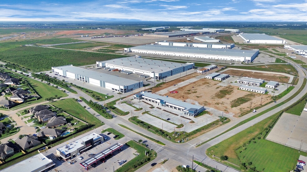 30625 Kingsland Blvd, Brookshire, TX à louer - Photo du bâtiment - Image 2 de 35