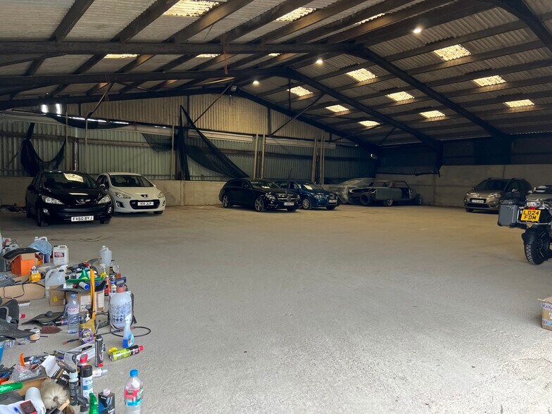 Unit 10 Home Farm Baynards Park, Horsham Rd, Cranleigh à louer - Photo intérieure - Image 3 de 4