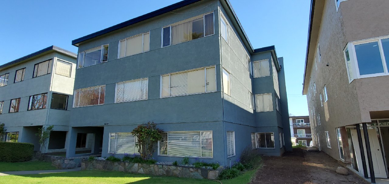 8668 Montcalm St, Vancouver, BC for sale Primary Photo- Image 1 of 1