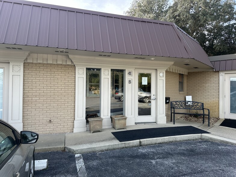 41 Fairpoint Dr, Gulf Breeze, FL for lease - Building Photo - Image 1 of 10