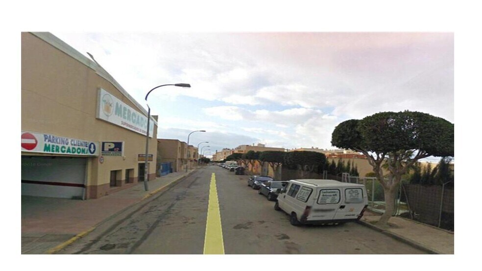 de Fernán González, el Ejido Norte, 8, Almería, Almería à vendre - Photo du bâtiment - Image 2 de 4