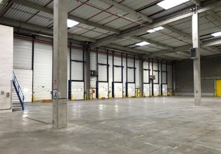 Industriel dans Marly-la-Ville à louer Photo intérieure- Image 1 de 7