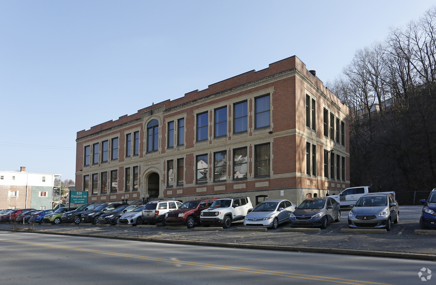 820 Evergreen Ave, Pittsburgh, PA à louer - Photo principale - Image 1 de 31