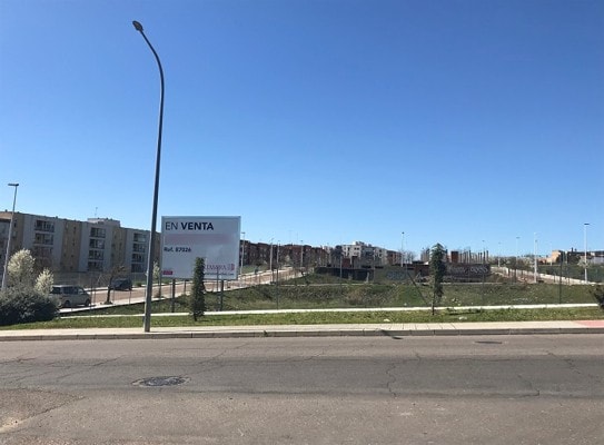 Calle CM Viejo de Mirandilla, 11B, Mérida, Badajoz for sale Primary Photo- Image 1 of 2