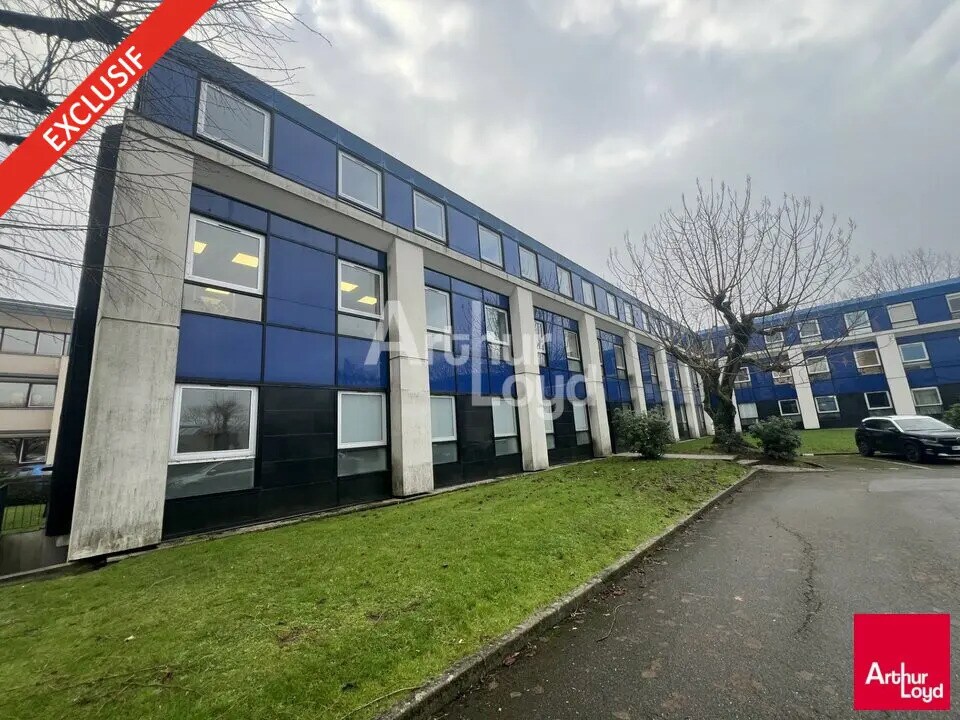 Office in Rennes for lease Building Photo- Image 1 of 6