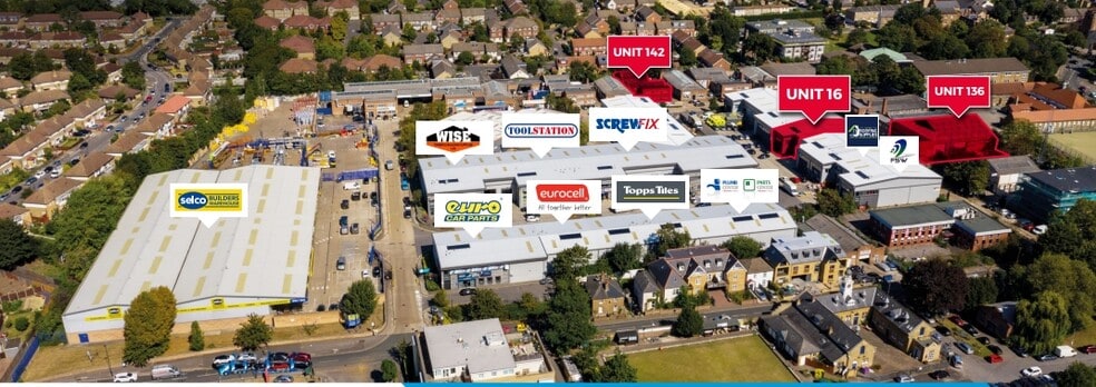 134-136 Clock Tower Rd, Isleworth for lease - Building Photo - Image 2 of 5