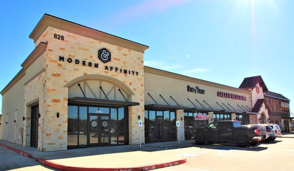 828 FM 646, League City, TX for lease - Building Photo - Image 2 of 26