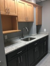 69 Readington Rd, Branchburg, NJ for sale Interior Photo- Image 2 of 27