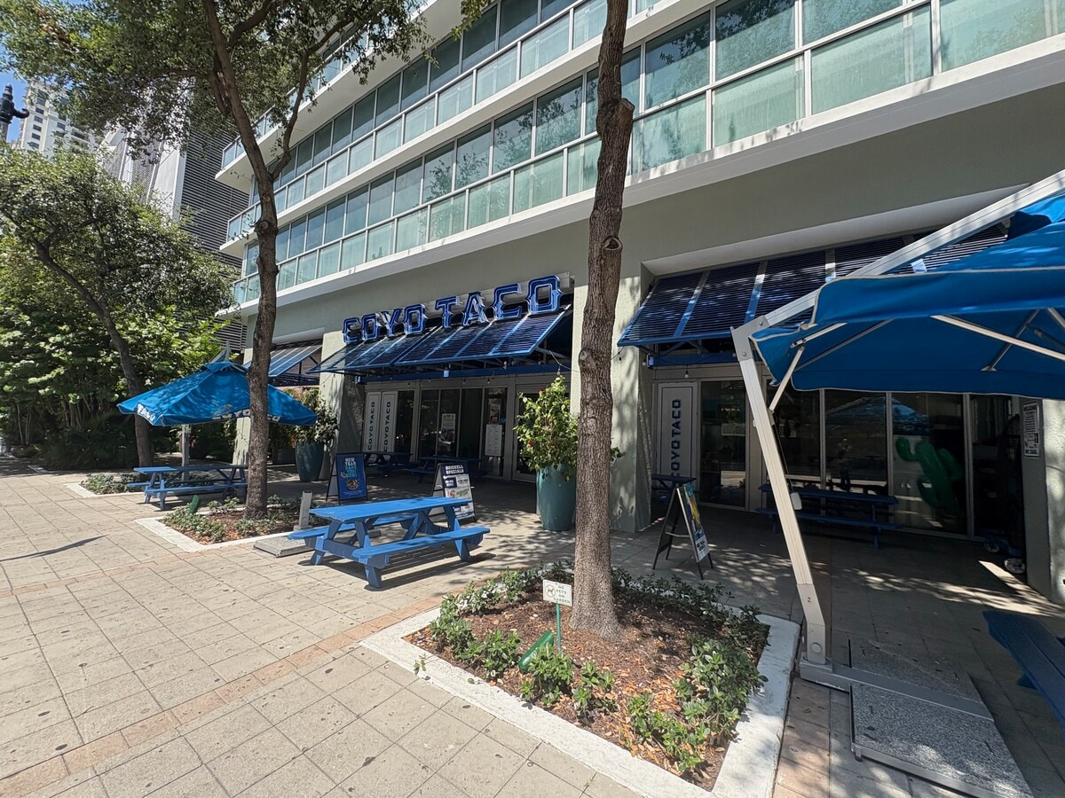 1111 SW 1st Ave, Miami, FL 33130 - Unité C - - Photo intérieure - Image 1 of 7