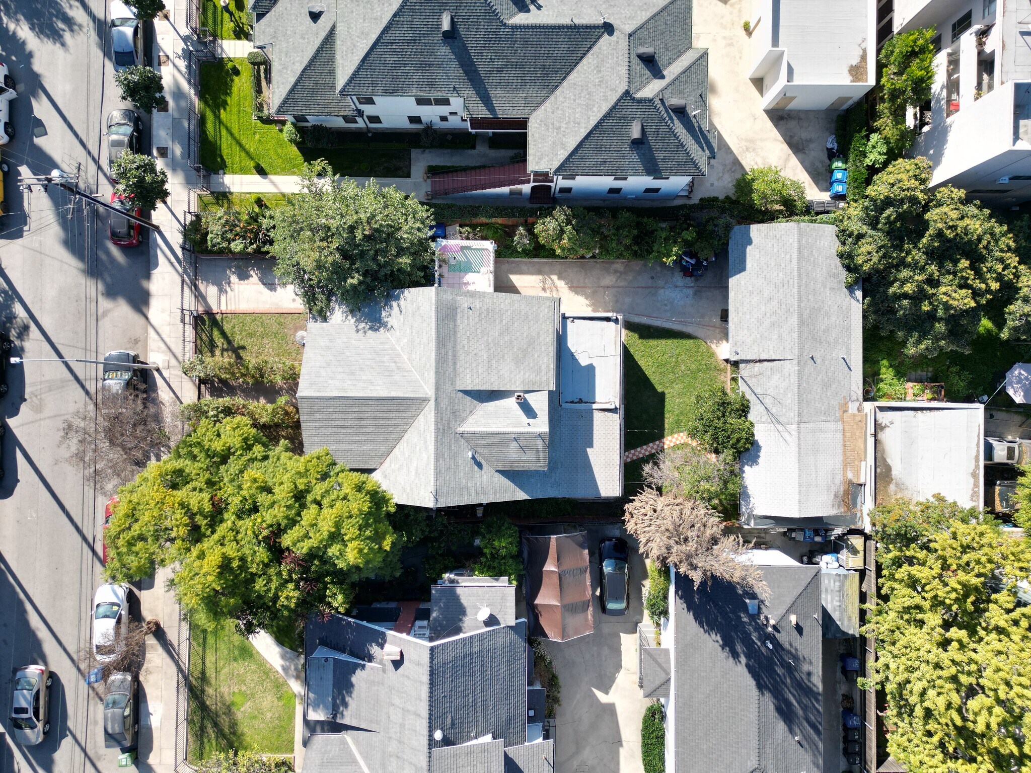 1807 N Van Ness Ave, Los Angeles, CA for sale Primary Photo- Image 1 of 39