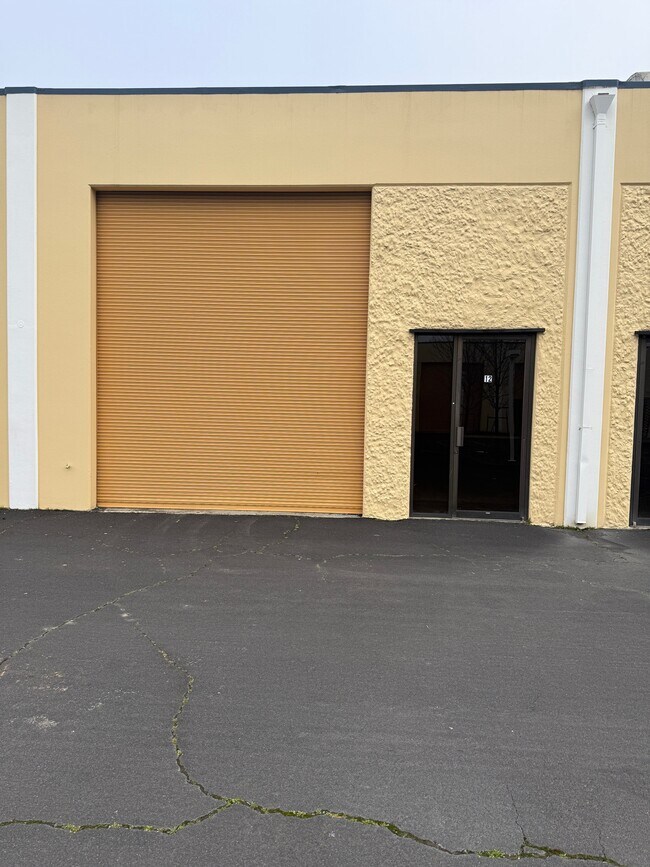 More details for 5440-5460 State Farm Dr, Rohnert Park, CA - Industrial for Lease