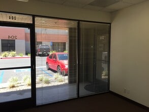 1260 E Locust St, Ontario, CA for lease Interior Photo- Image 1 of 32