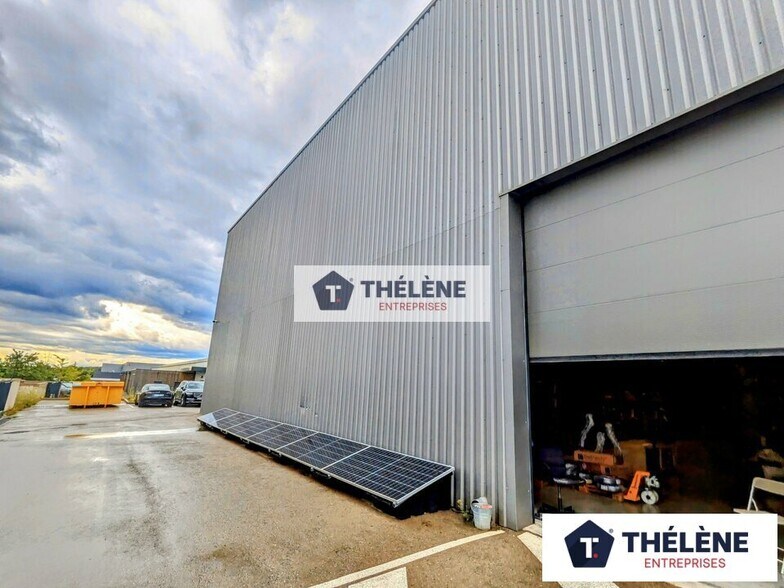 Industrial in Vendargues for lease - Building Photo - Image 2 of 9