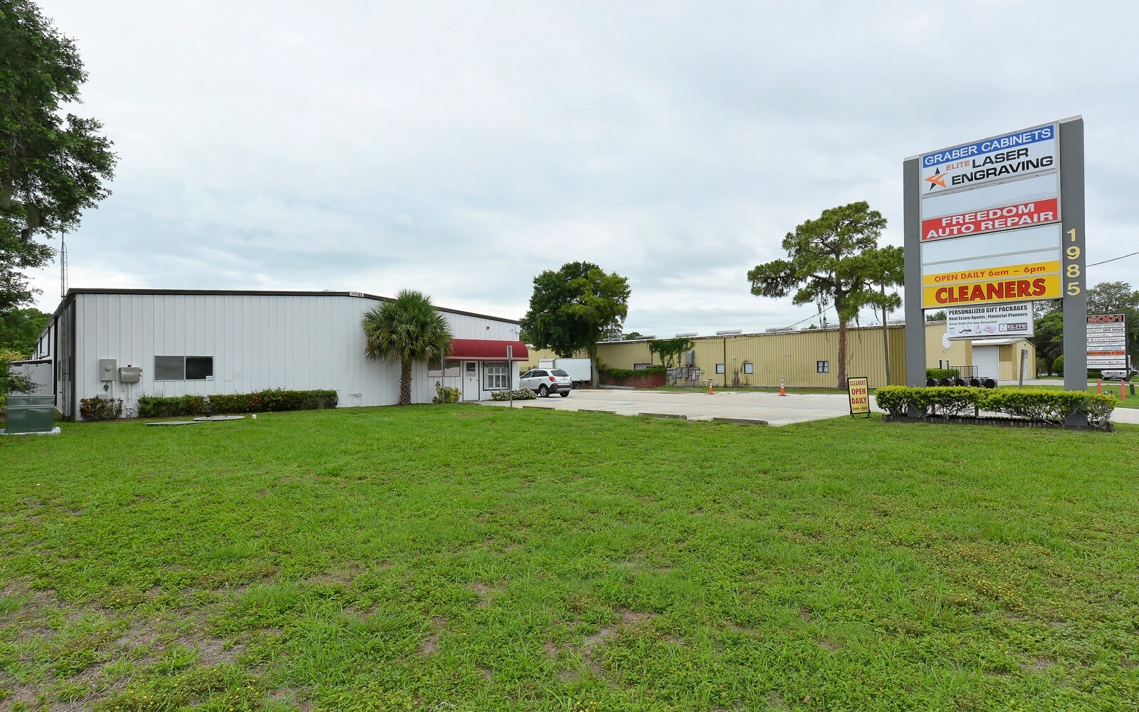 1985 Cattlemen Rd, Sarasota, FL à louer Photo du bâtiment- Image 1 de 6