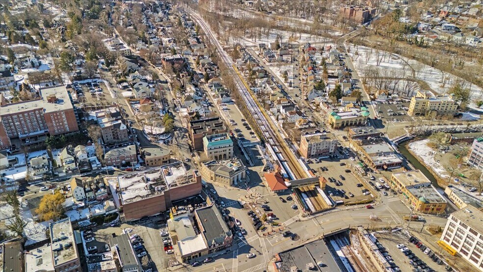 1 Generoso Pope Pl, Tuckahoe, NY à vendre - Aérien - Image 3 de 31