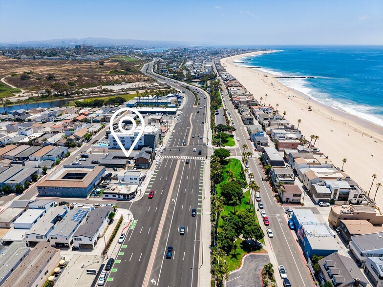 6302 W Coast Hwy, Newport Beach, CA à louer - Photo du bâtiment - Image 3 de 15