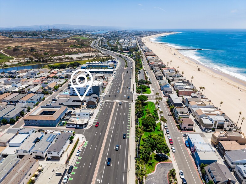 6302 W Coast Hwy, Newport Beach, CA à louer - Photo du bâtiment - Image 3 de 15