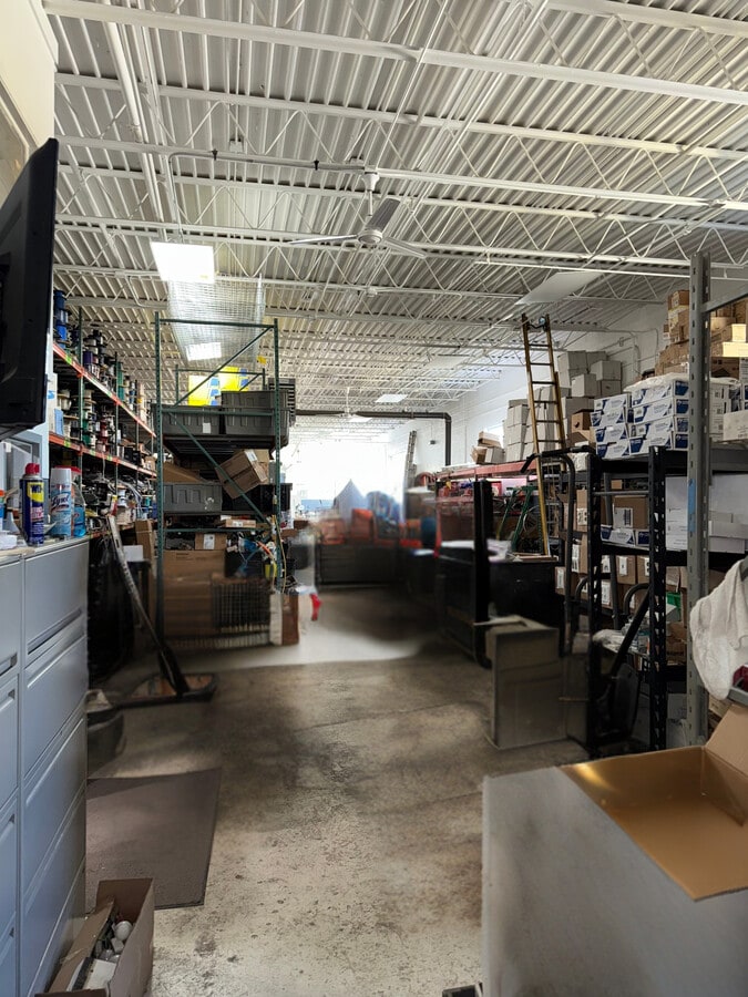 700-750 Bonnie Ln, Elk Grove Village, IL 60007 - Unit 700 - - Interior Photo - Image 2 of 6