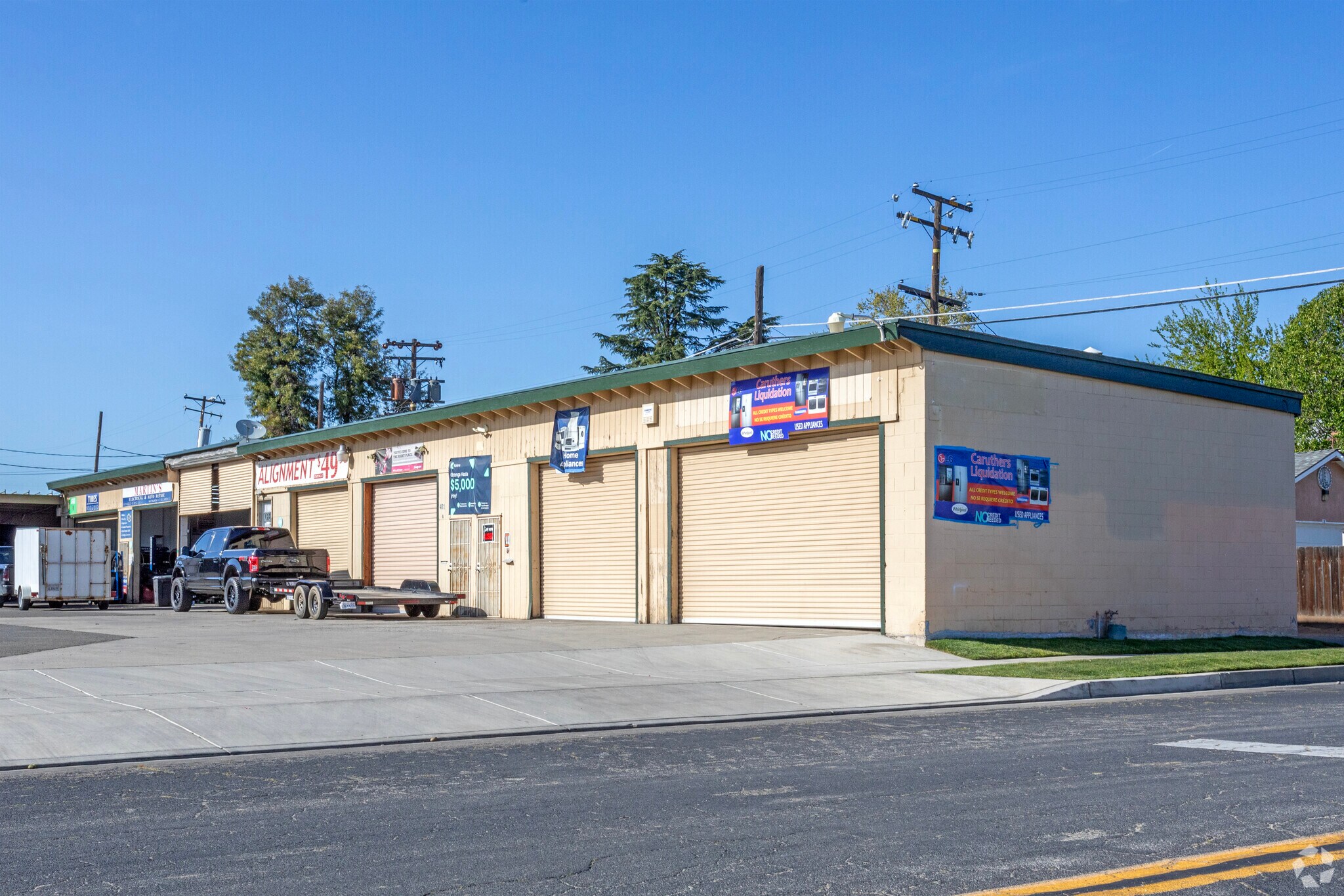 401-409 N E St, Madera, CA à vendre Photo principale- Image 1 de 5