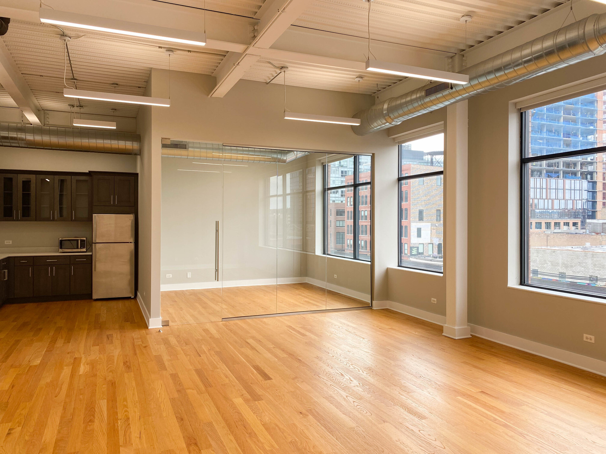 216 N May St, Chicago, IL for lease Interior Photo- Image 1 of 4