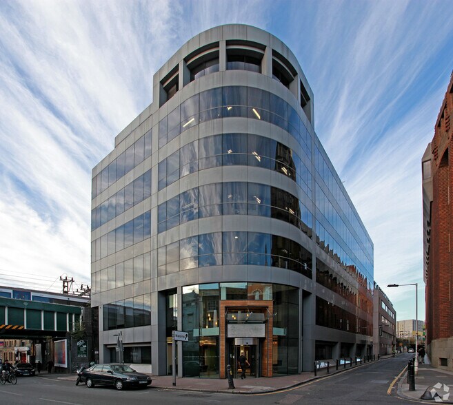 120 Leman St, London for lease - Building Photo - Image 1 of 12