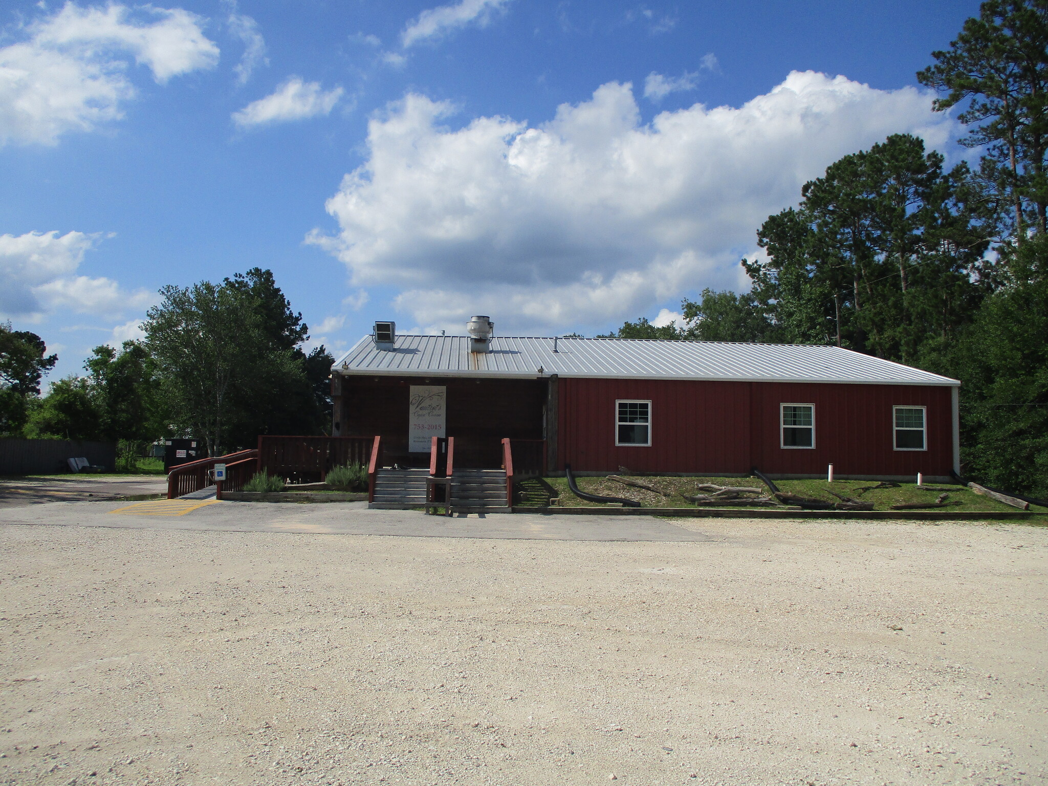 13350 Highway 105, Beaumont, TX for sale Primary Photo- Image 1 of 1