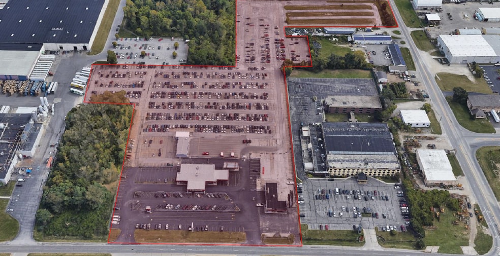 Industrial Outdoor Storage Stelzer Rd portfolio of 3 properties for sale on LoopNet.ca - Primary Photo - Image 3 of 3