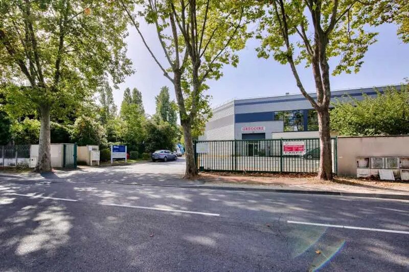 Flex dans Le Blanc-Mesnil à louer - Photo du bâtiment - Image 3 de 8