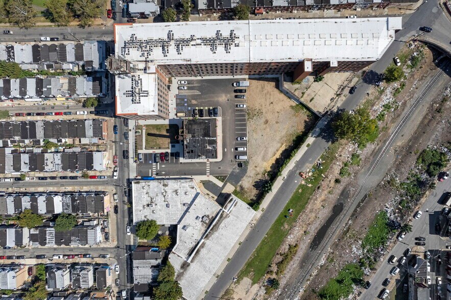 124 E Indiana Ave, Philadelphia, PA à louer - Photo du bâtiment - Image 2 de 4