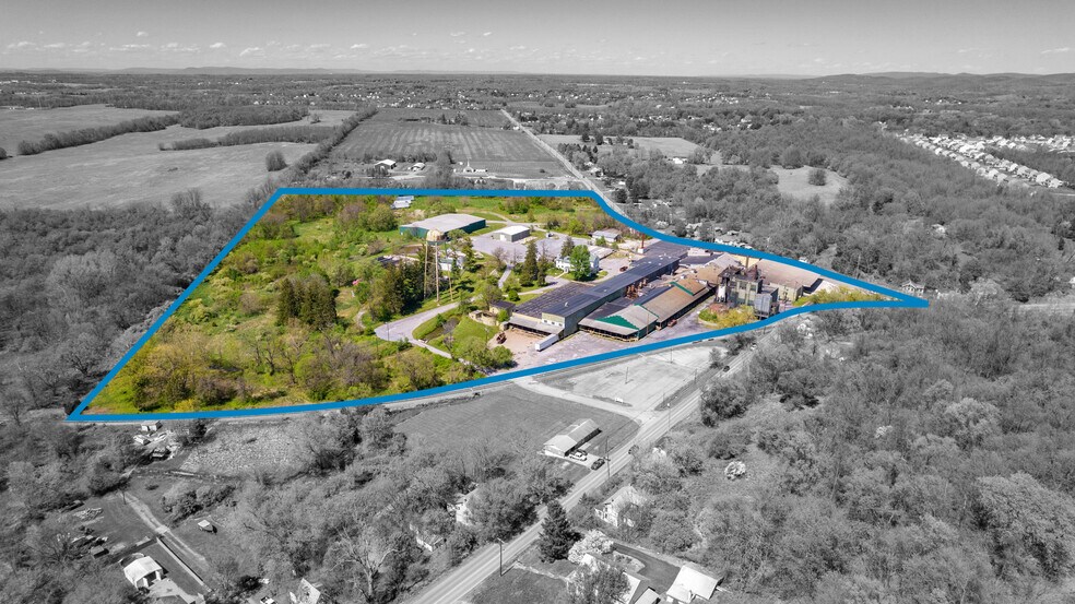 164 Eyster Rd, Halltown, WV à louer - Photo du bâtiment - Image 2 de 41