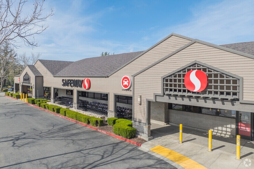5433-5439 Clayton Rd, Clayton, CA à louer - Photo du bâtiment - Image 2 de 11