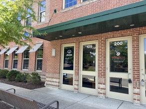 1507 Dodona Ter SE, Leesburg, VA à louer Photo du bâtiment- Image 1 de 4